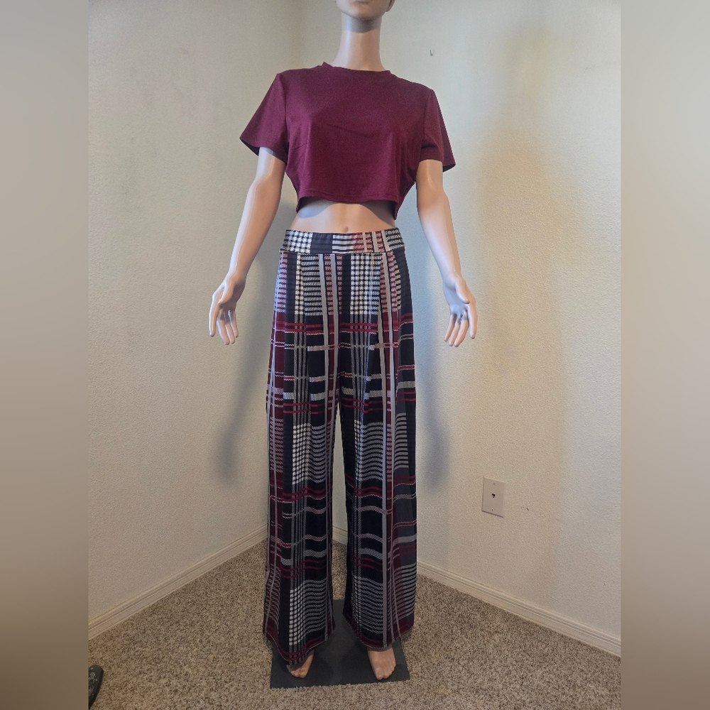 Plaid Wide-Leg Women's Pants With Matching Cropped Top